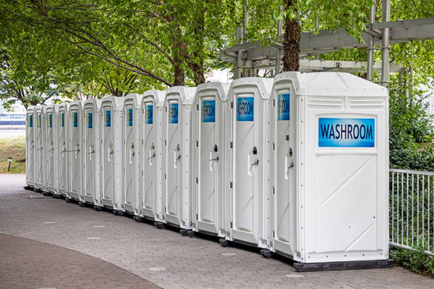 Best Portable restroom trailer rental  in Glenwood Landing, NY